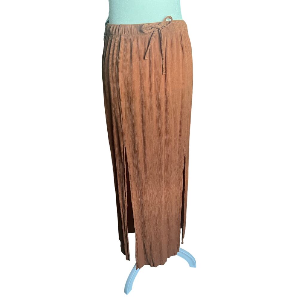 Forever 21 Maxi Skirt with Slits on the Sides and Drawstring Size L